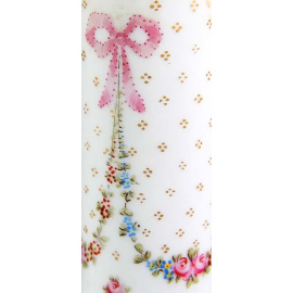 Ваза Севрского фарфора. Фарфор, роспись, латунь. Франция, Севр, 1880 - 1890-е гг.