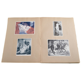 Альбом эротических фотографий