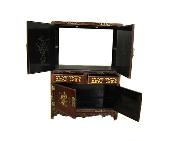 Изящный лакированный шкаф в восточном стиле. Дерево, лак, роспись, столярная работа. Голландия, первая половина XX века