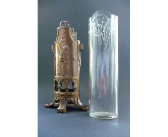 Ваза "Путти". Металл, чеканка, хрусталь, гранение. Австрия, около 1870 года