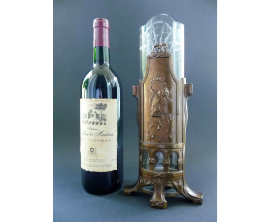 Ваза "Путти". Металл, чеканка, хрусталь, гранение. Австрия, около 1870 года