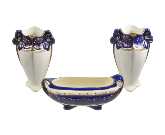 Гарнитур каминный Luneville в стиле модерн. 3 вазы. Фаянс, роспись, позолота. Франция, 1890-1900 гг.