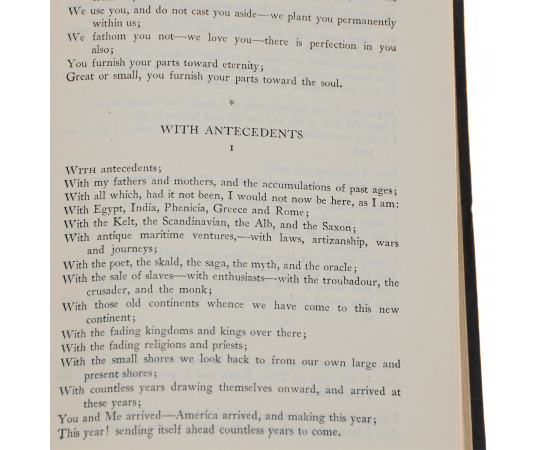 Leaves of Grass книга